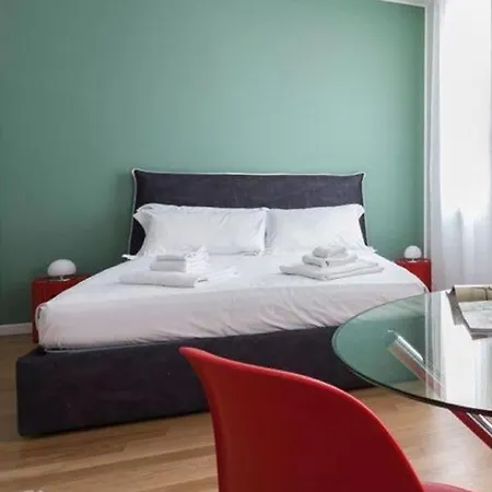 Navigli - Tornatore Apartman
